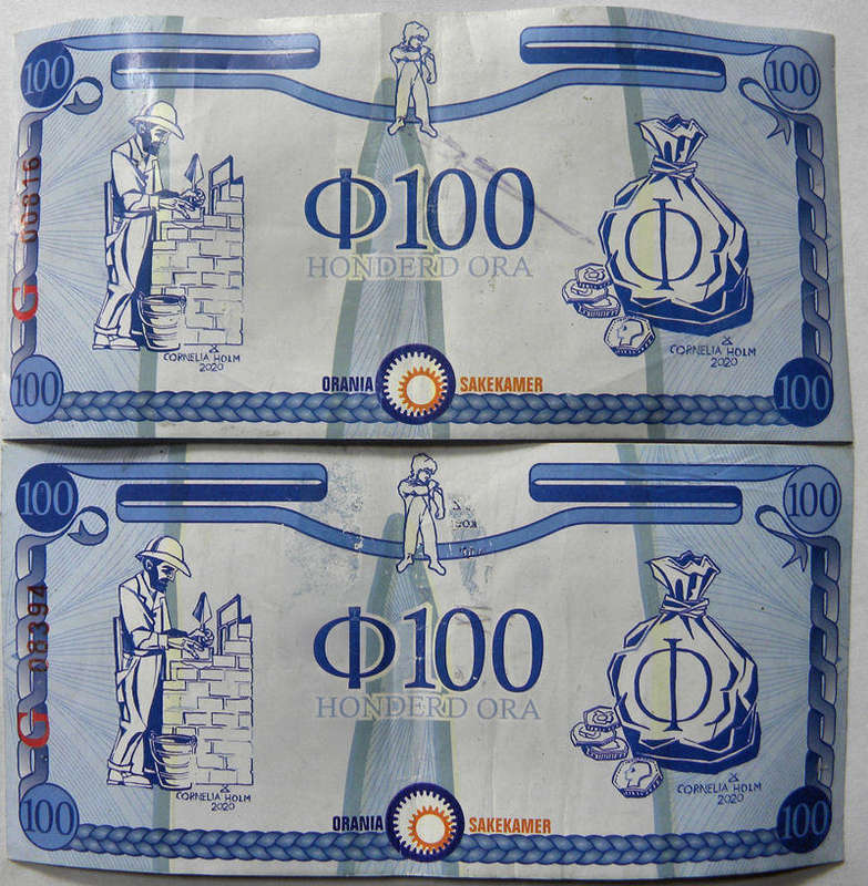 Orania 100 ORA 2019-2023 plastiek note x2 in A/UNC.  Bie per noot