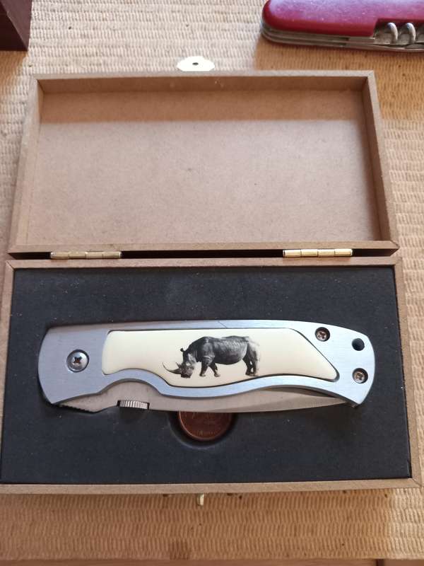Big Five Pocket Knife The Rhino