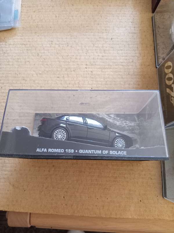007 Alfa Romeo 159 - Quantum of Solace -  scale 1/43. Sealed