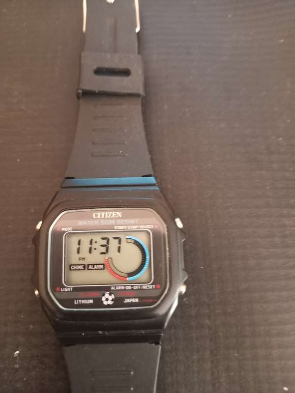 Citizen Digital Men's watch . Works