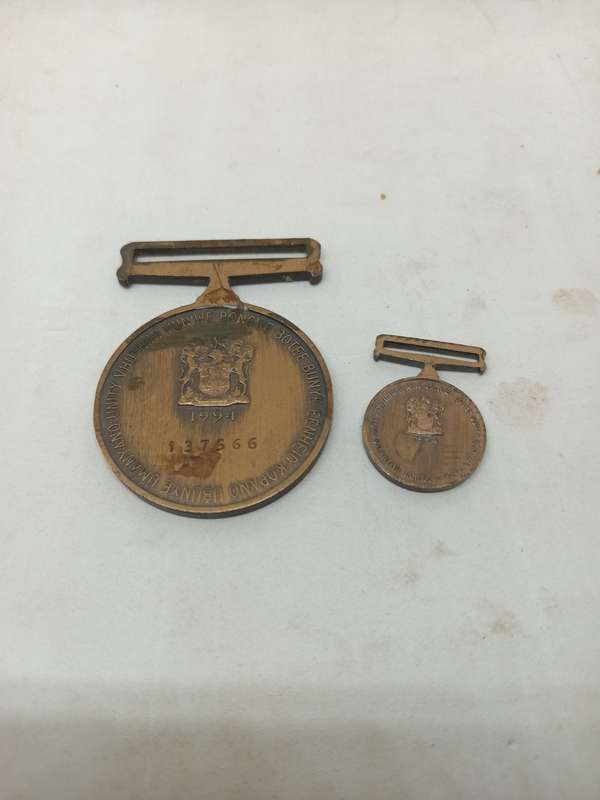 SADF Unitas Medal with Miniature