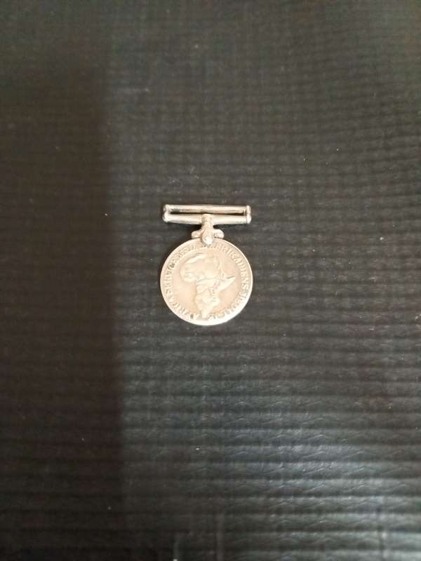 WW2 African Service Medal Miniature (A)