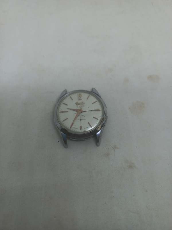 Dolly Deluxe  Men's Watch. Spares or Restoration