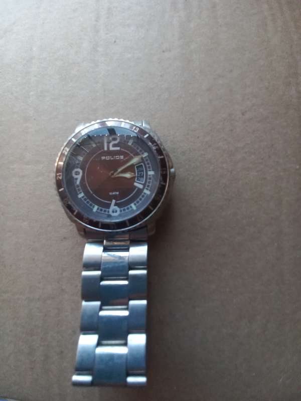 Police  men's wrist watch 11303J  3.5cm. Working.