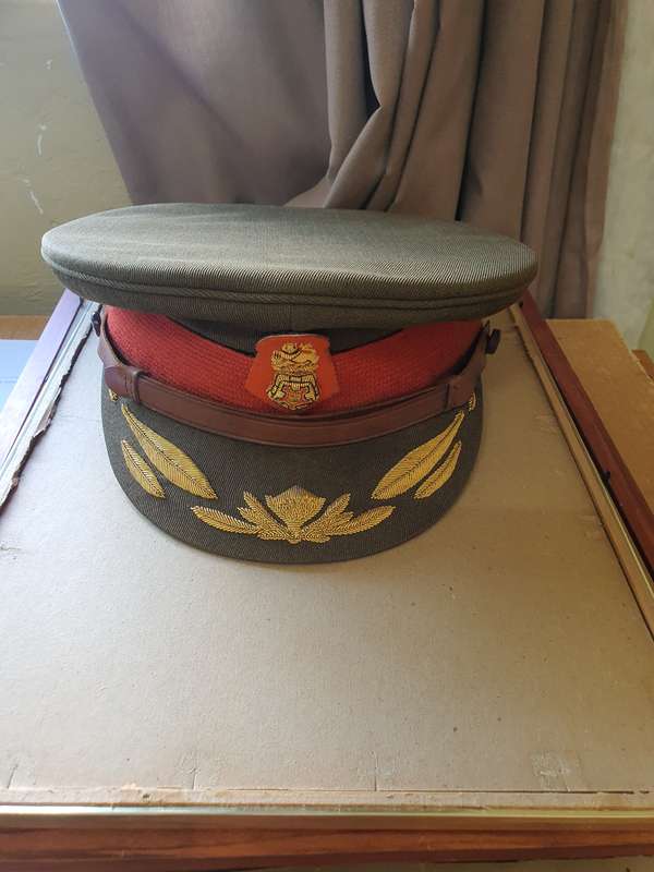 Sadf Kol peak cap
