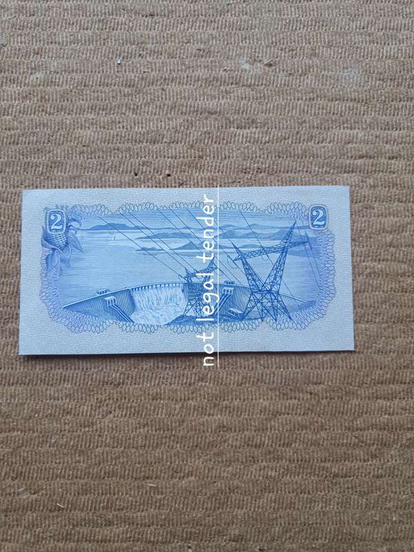 1974 TW de Jongh 2nd Issue Afr/Eng Two Rand Banknote. (D113) A/Unc