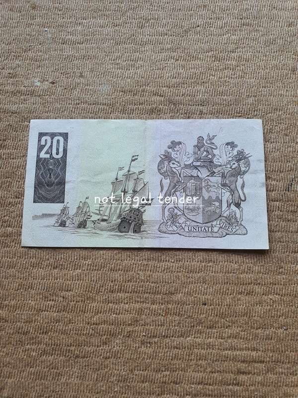 1984 GPC De Kock 3rd Issue Eng/Afr Twenty Rand Banknote (D6/06)