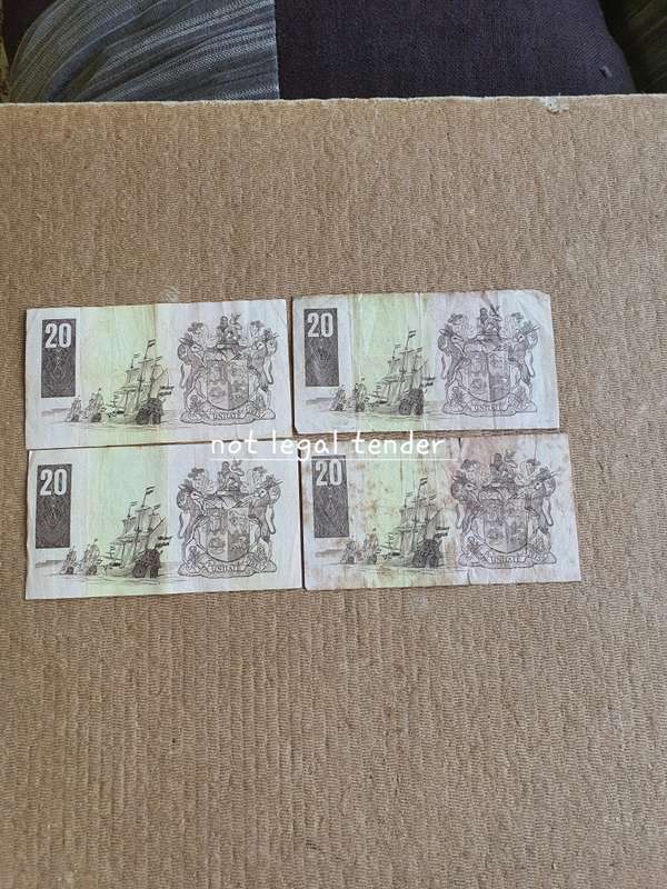 1990 C Stals 1st issue Eng/Afr Twenty Rand Banknote (AJ/AL/AM/AN)