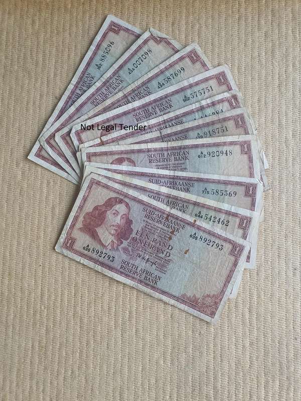 10 TW de Jongh 1st Issue Afr/Eng One Rand Banknotes (A635)