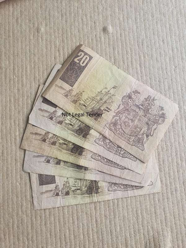 5 C Stals 1st Issue Afr/Eng Twenty Rand Banknotes (AB)