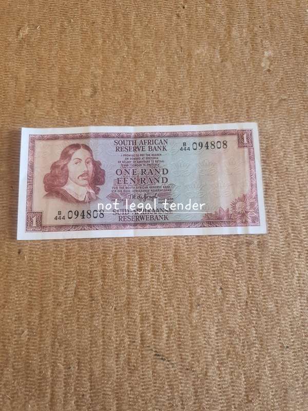 1975 TW de Jongh 3rd issue Eng/Afr One Rand Banknote. (B444)