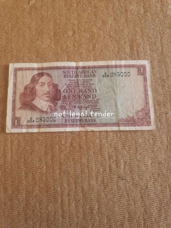 1967 TW de Jongh 1st issue Eng/Afr One Rand Banknote. (A624)