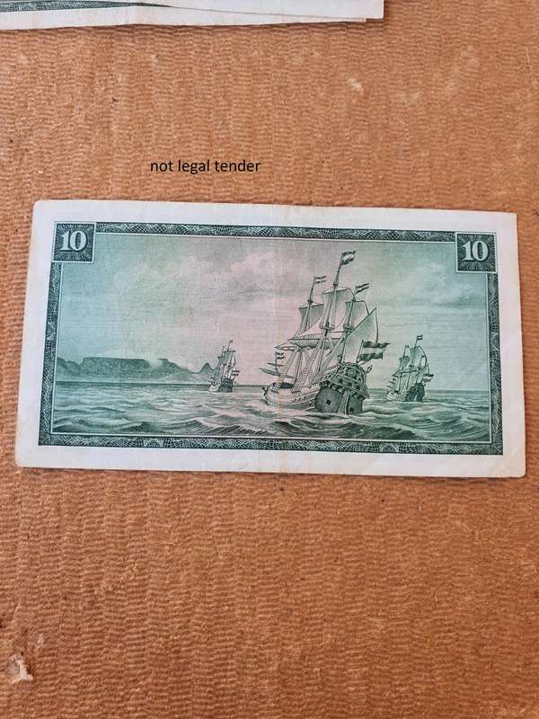 1967 TW de Jongh 1st issue Afr/Eng Ten Rand Banknote. (C158)