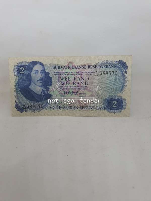 A/UNC 1974 TW de Jongh 2nd Issue Afr/Eng Two Rand Banknote (D82)