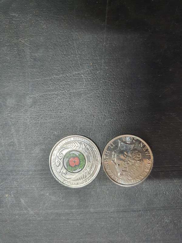 Two 2018 New Zealand Colorized coin.