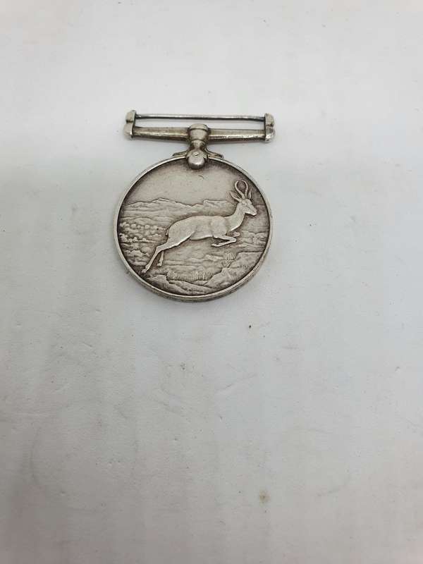 WW 2 African Service Medals to DWV Toughey