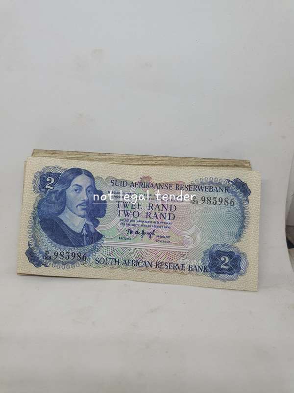 23 TW de Jongh Various  Issue Afr/Eng Five Rand Banknote (D123)