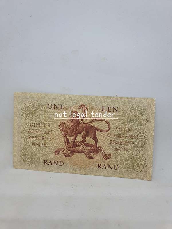 1961 MH de Kock 4th Issue Eng/Afr One Rand Banknote. (A18)