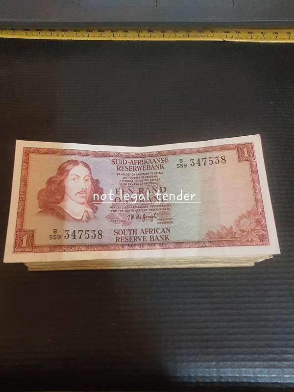 60 TW de Jongh Various Issue One Rand Banknotes (B292)