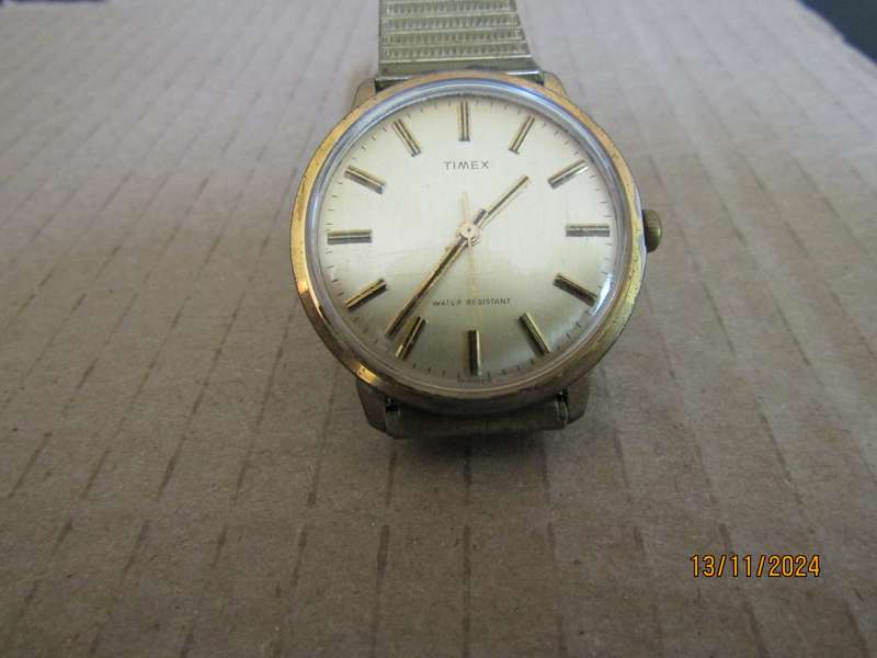 Timex Men's Wrist Watch. Spares or Restoration
