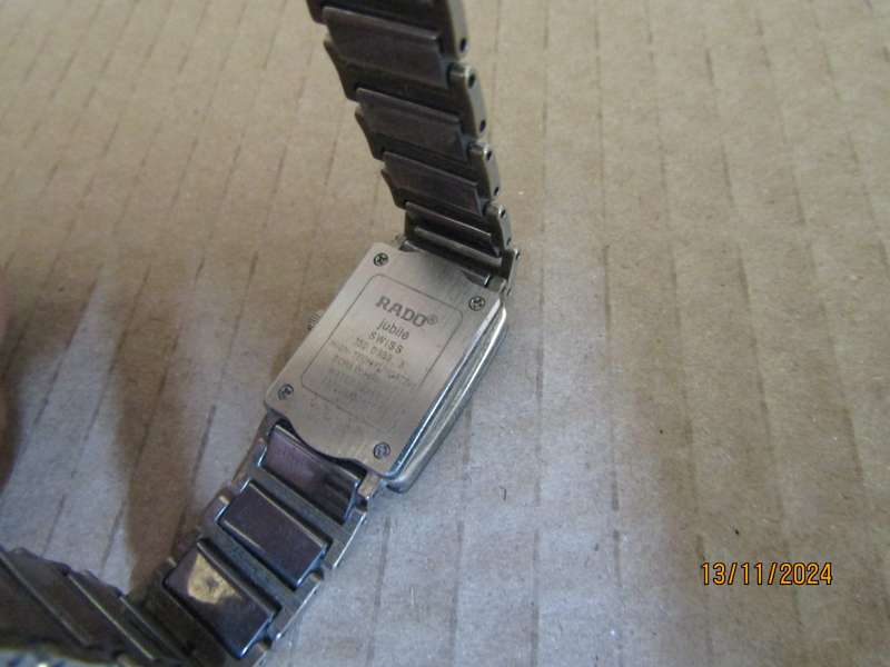 Chinese Rado Women's Wrist Watch. New battery Works.