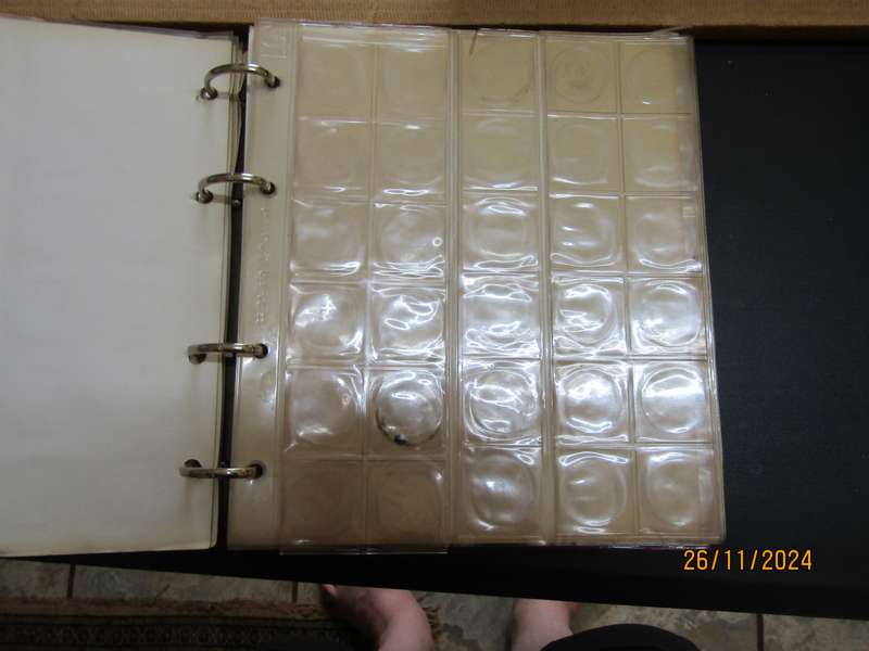 10 Pages Album  Empty with sleeves