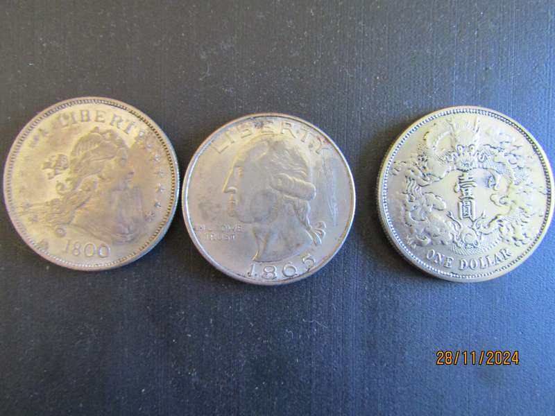 Replica USA and Chinese Dollar Coins