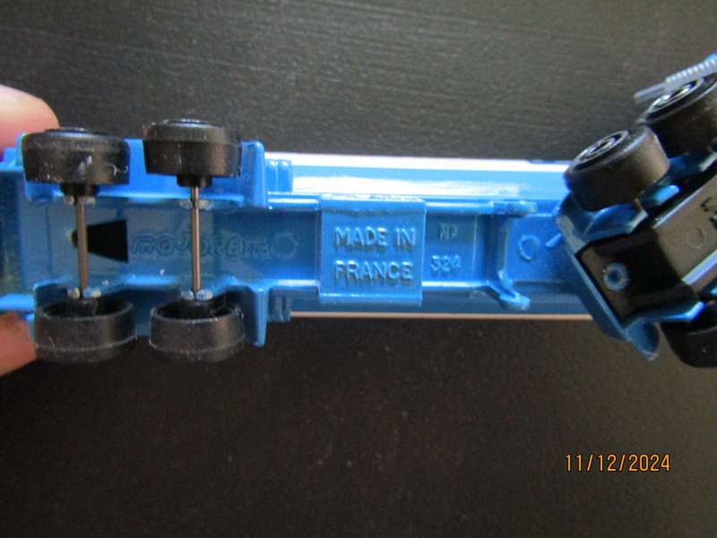 Majorette Lair Liquide Gas Tanker Semi Truck 1980s Toy