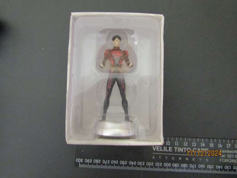 DC Comics Eaglemoss Chess Piece (Superboy)