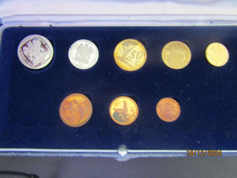 1993 Proof South African Proof Set. Box damage