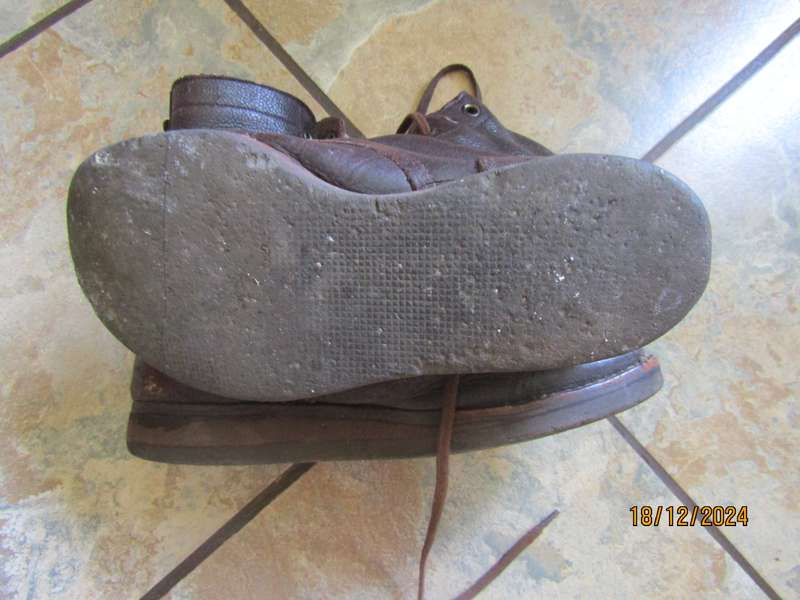 SADF Anti Tracking Army Boots used by Recce/ 32 Battalion size 7