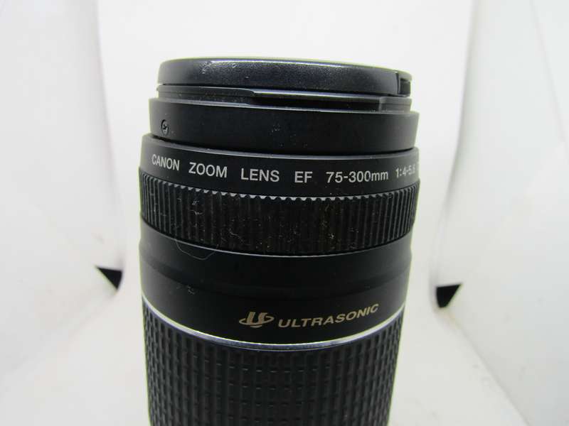Canon EOS 500N 35mm Film Camera Ultrasonic 75-300mm Zoom Lens. Immaculate. Work
