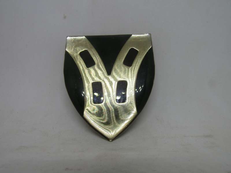 South African Defence Force SADF 4th Vehicle Reserve Park Shoulder Flash Badge. Pins intact.