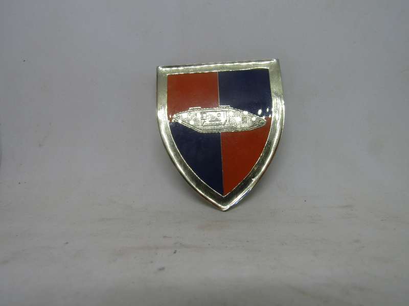 SADF School of Amour Shoulder Flashes Badge. Pin intact.