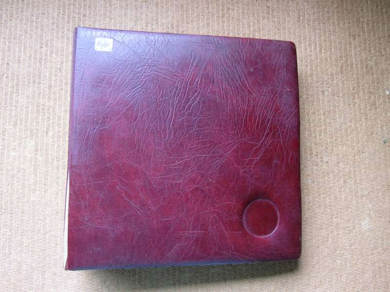 26 Page Various Unc set or Banknote Bickels Album