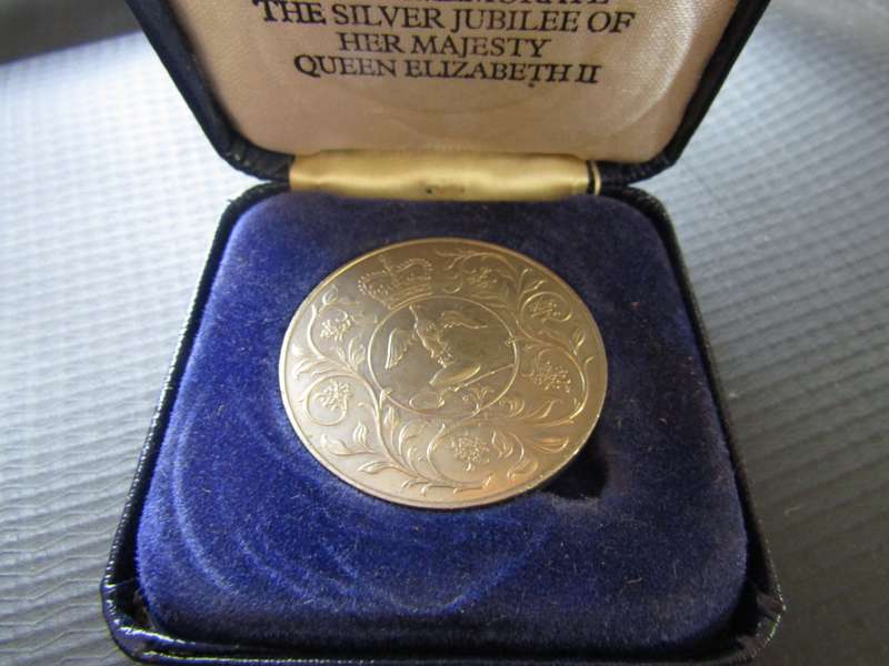 Silver Jubilee of Queen Elizabeth II Boxed