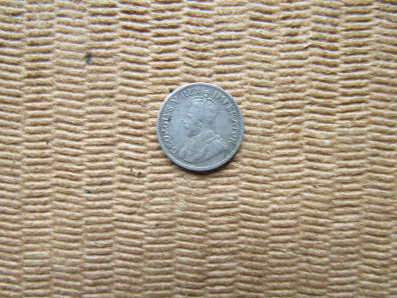 1924 South African Wreath Tickey. Mintage: 501 456