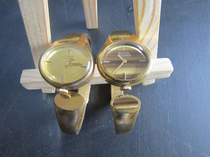 2 Bulova Accutron Female Watches. Restoration or Spares