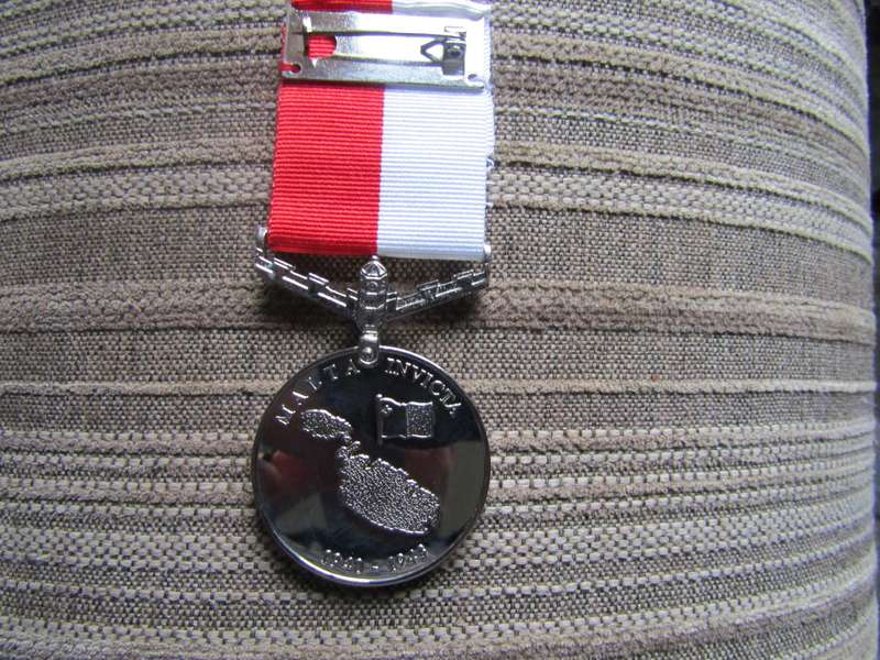 WW2 Reunion and 60 Anniversary Of Malta Medal (replica)
