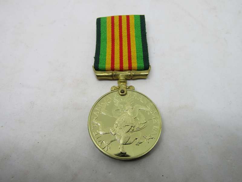 Vietnams Veteran Medal Full size Medal (replica)