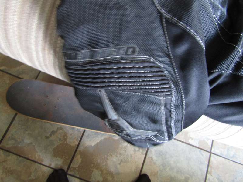 IIcon Contra Size MD Bikers Jacket with Padding. All zips works. Almost new.