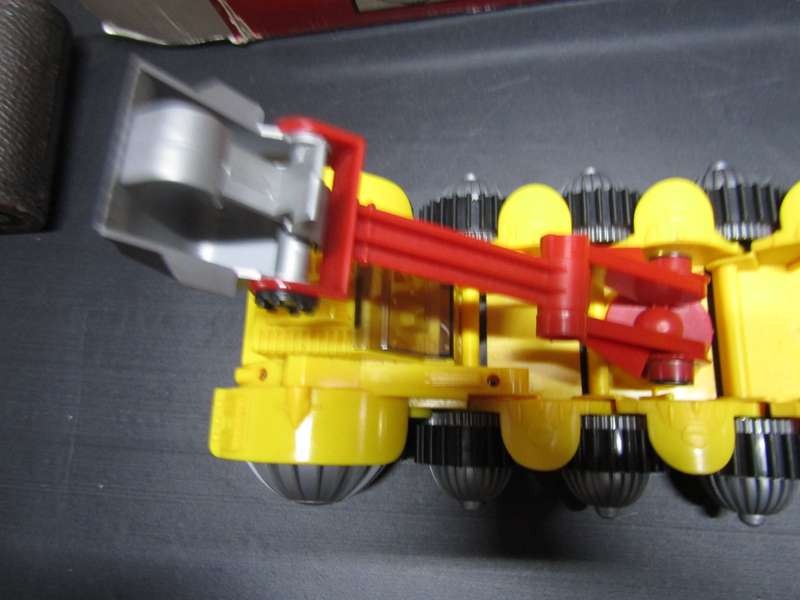 18 Wheel Crazy Climber Battery Operated. Made in Hong Kong