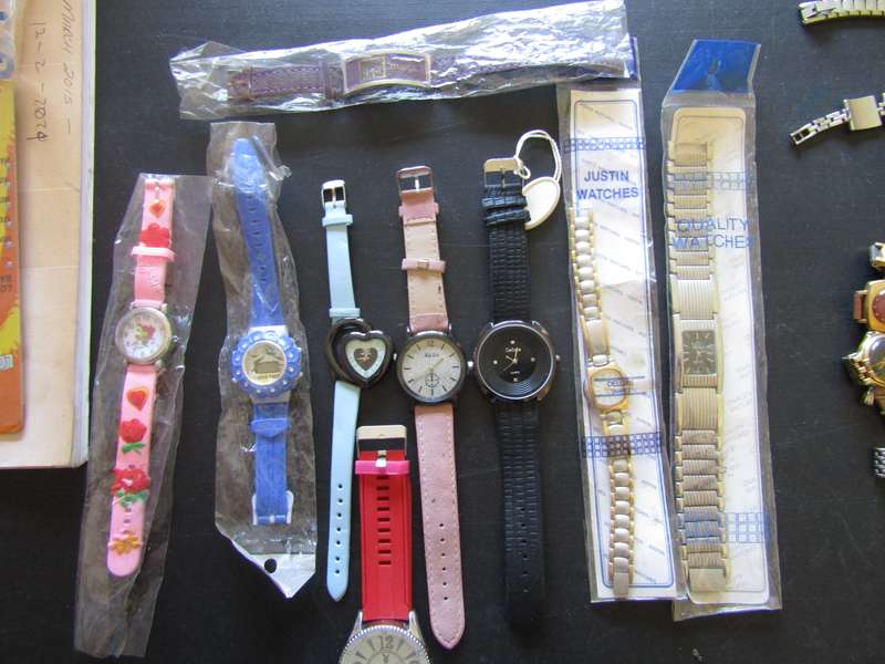 Brand New Men's  and ladies wrist watches. No Batteries incl