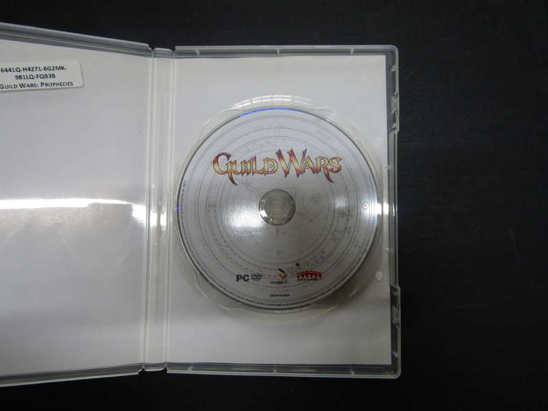 Arenanet PC Game  No Booklet. Guild Wars . Disk no scratches.