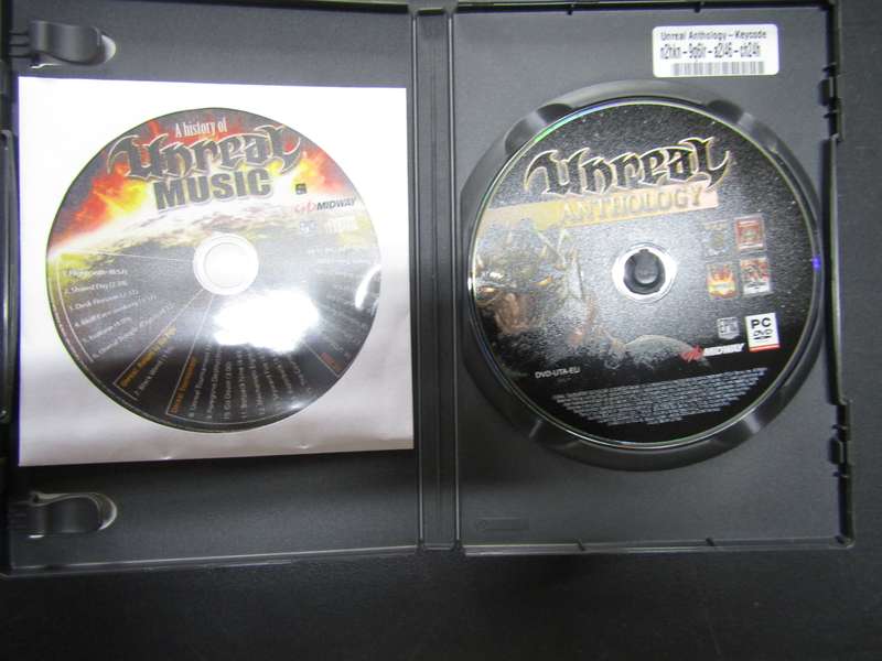 Epic Games PC Game  No Booklet. Unreal Anthology with Music CD. Disks no scratches.