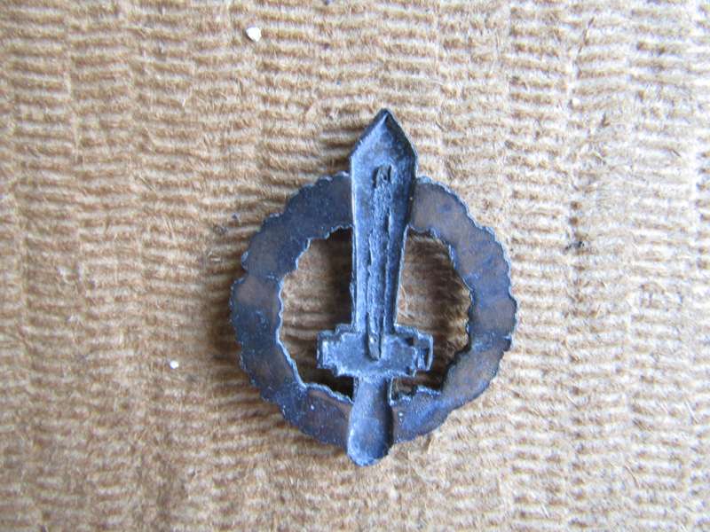 WW2 Italian Fascist RSI Gladio Badge