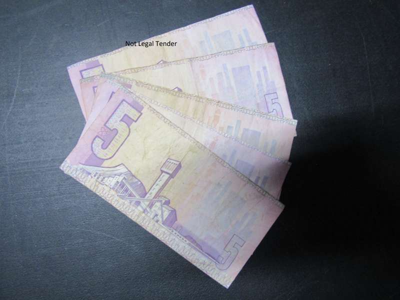 2 GPC De Kock and 3 C Stals Eng/Afr Five Rand Banknotes (EQ)