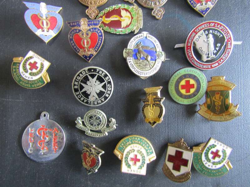 30 Sa Medical Badges