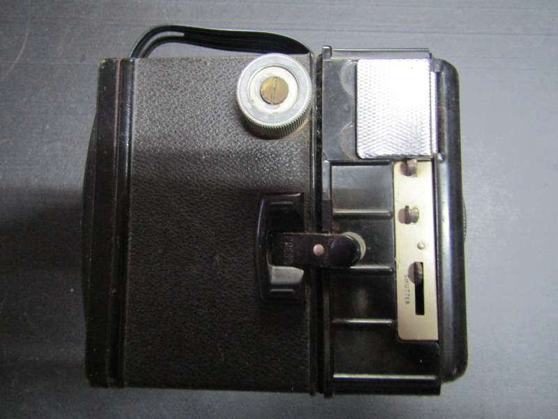 Coronet Consul Camera, Display or Restoration