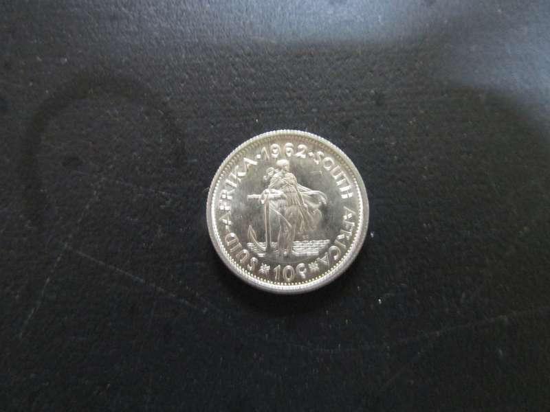 1962 South African Ten Cent Silver Coin (UNC)